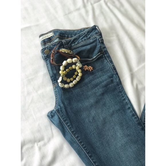 Bullhead Jeans - Picture 2 of 6